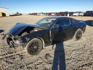 Ford Mustang 3.7L 6 2014