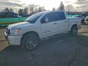 Nissan Titan XE 5.6L 8 2005