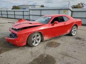 Dodge Challenger SE 3.5L 6 2010