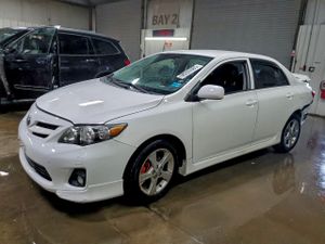 Toyota Corolla BASE 1.8L 4 2012