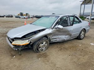 Honda Accord EX 3.0L 6 2001