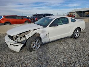 Ford Mustang 4.0L 6 2008