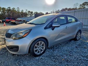 Kia Rio LX 1.6L 4 2013