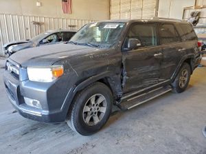 Toyota 4Runner SR5 4.0L 6 2013