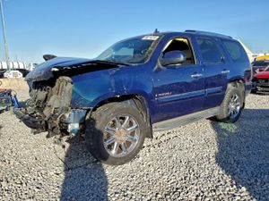 GMC Yukon DENALI 6.2L 8 2007