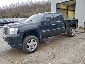 GMC Sierra K2500 DENALI 6.6L 8 2013