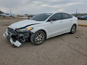 Ford Fusion SE 2.5L 4 2015