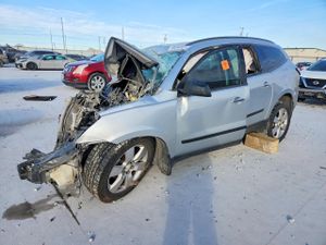 Chevrolet Traverse LS 3.6L 6 2015