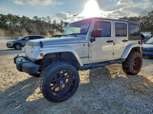 Jeep Wrangler SAHARA 3.8L 6 2011