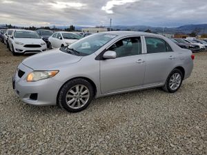 Toyota Corolla BASE 1.8L 4 2010