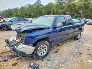 Chevrolet Silverado 1500 C1500 4.8L 8 2006