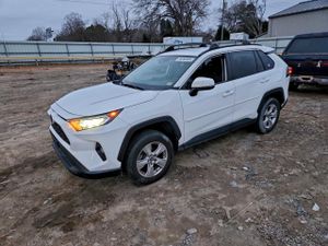 Toyota Rav4 XLE 2.5L 4 2021