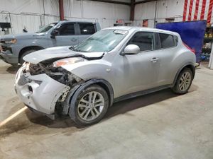Nissan Juke S 1.6L 4 2013