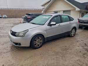 Ford Focus SEL 2.0L 4 2010