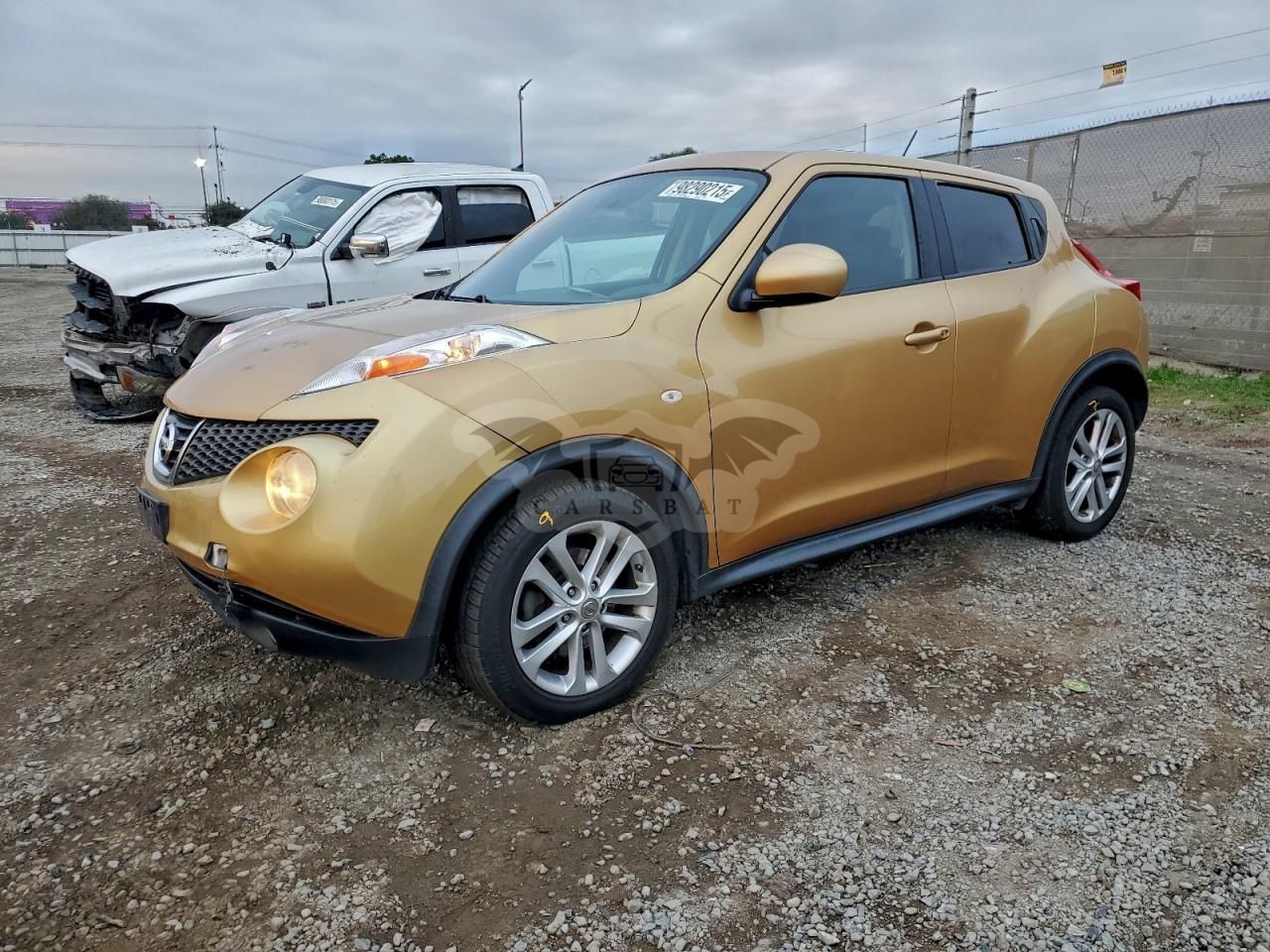 Nissan Juke S 1.6L 4 2013