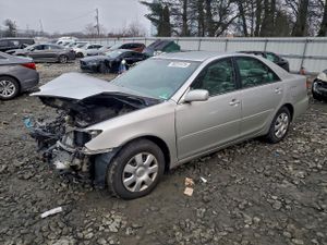 Toyota Camry LE 2.4L 4 2004