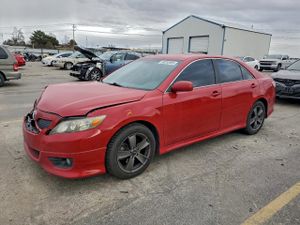 Toyota Camry BASE 2.5L 4 2011