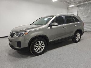 Kia Sorento LX 3.3L 6 2015