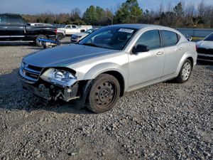 Dodge Avenger SE 2.4L 4 2012