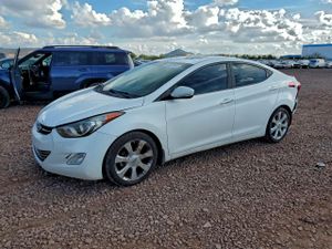 Hyundai Elantra GLS 1.8L 4 2013