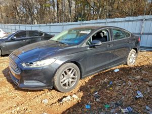 Ford Fusion SE 2.5L 4 2013