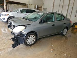 Nissan Versa S 1.6L 4 2013
