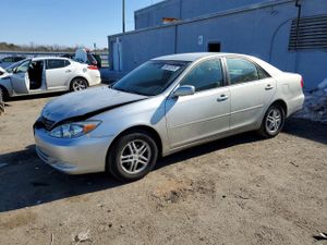 Toyota Camry LE 2.4L 4 2002