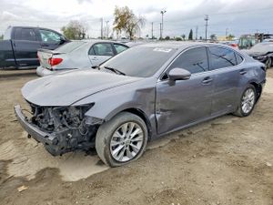 Lexus ES 300H 2.5L 4 2014