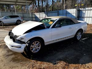 Ford Mustang 4.0L 6 2007