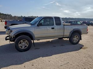 Toyota Tacoma XTRACAB 2.7L 4 2003