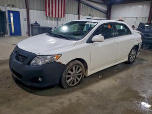 Toyota Corolla BASE 1.8L 4 2010