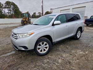 Toyota Highlander BASE 3.5L 6 2012