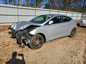 Hyundai Elantra GLS 1.8L 4 2013