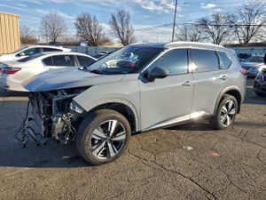 Nissan Rogue SL 2.5L 4 2021