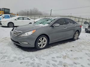 Hyundai Sonata SE 2.4L 4 2012