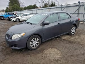 Toyota Corolla BASE 1.8L 4 2010