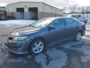 Toyota Camry L 2.5L 4 2014