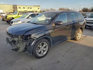 Mitsubishi Outlander SE 2.4L 4 2015