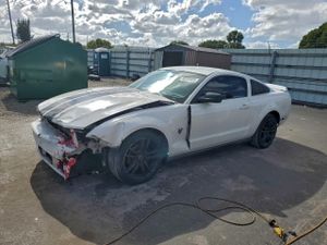 Ford Mustang 4.0L 6 2009