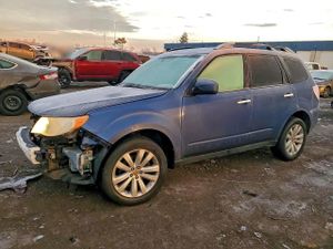 Subaru Forester 2.5X PREMIUM 2.5L 4 2012
