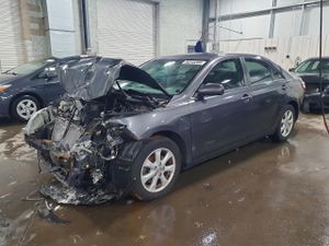 Toyota Camry BASE 2.5L 4 2010
