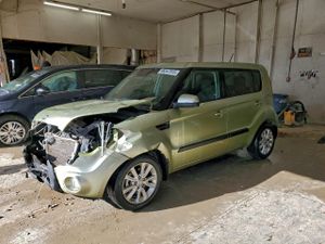 Kia Soul + 2.0L 4 2013