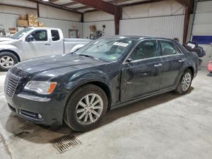 Chrysler 300 LIMITED 3.6L 6 2011