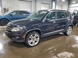 Volkswagen Tiguan S 2.0L 4 2012