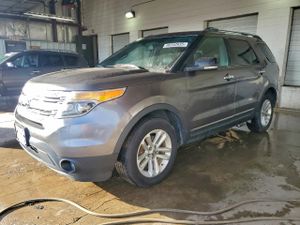 Ford Explorer XLT 3.5L 6 2011