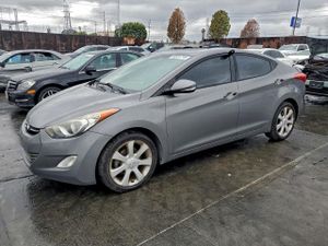 Hyundai Elantra GLS 1.8L 4 2013