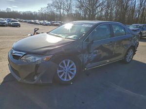 Toyota Camry L 2.5L 4 2013