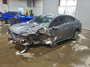 Nissan Sentra S 1.8L 4 2015
