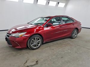 Toyota Camry LE 2.5L 4 2015