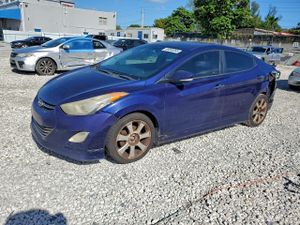 Hyundai Elantra GLS 1.8L 4 2013